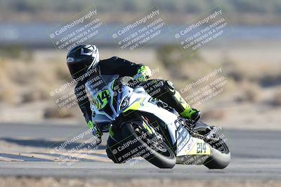 media/Dec-07-2025-CVMA (Sun) [[3e7d2de5dc]]/Race 15-Amateur Formula Open/